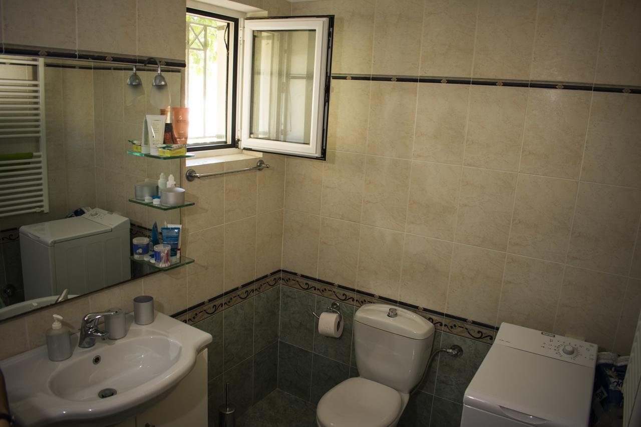 منزل الضيف Palaiá Fókaia  في Anavyssos Garden House المظهر الخارجي الصورة