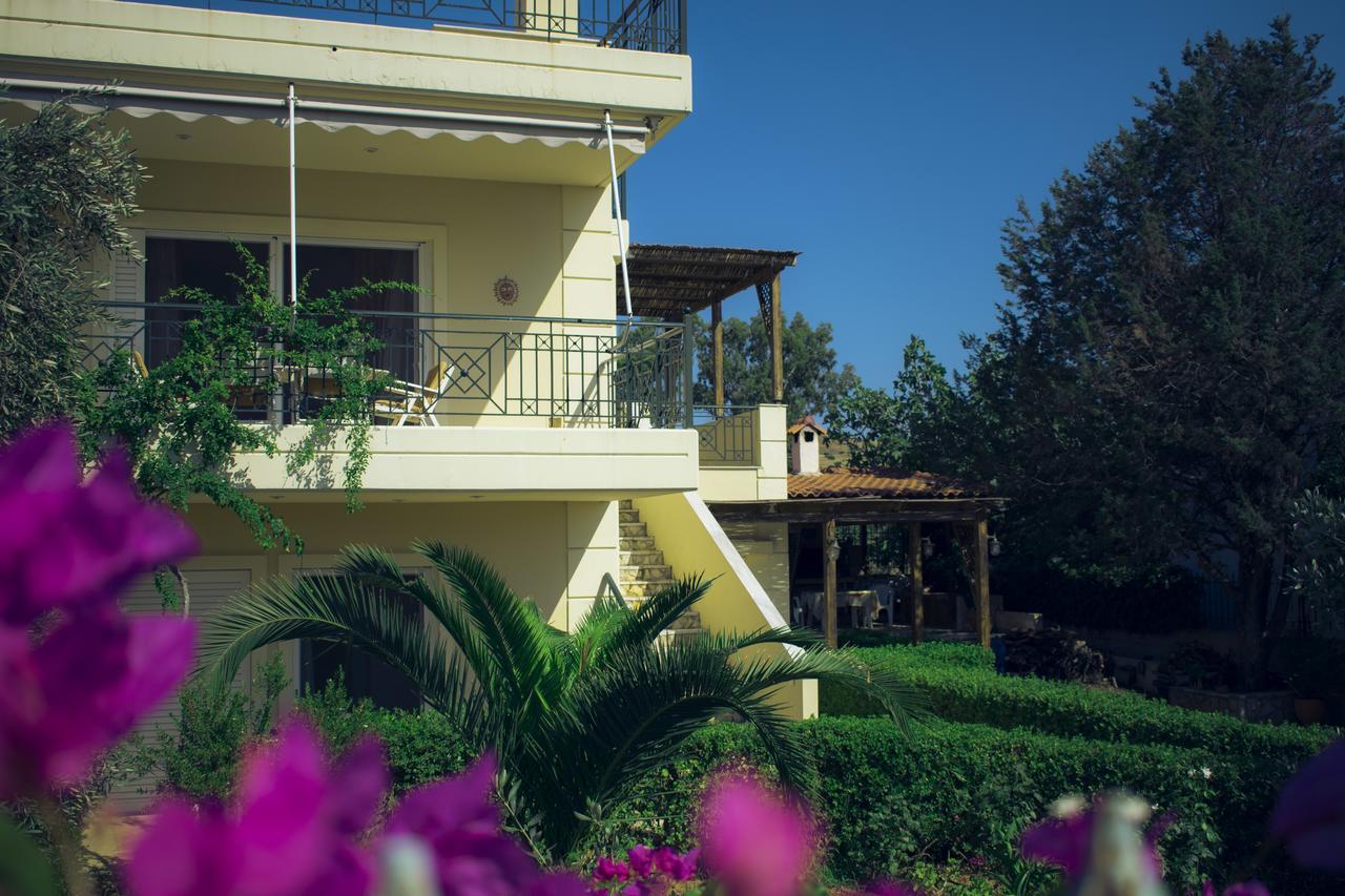 منزل الضيف Palaiá Fókaia  في Anavyssos Garden House المظهر الخارجي الصورة